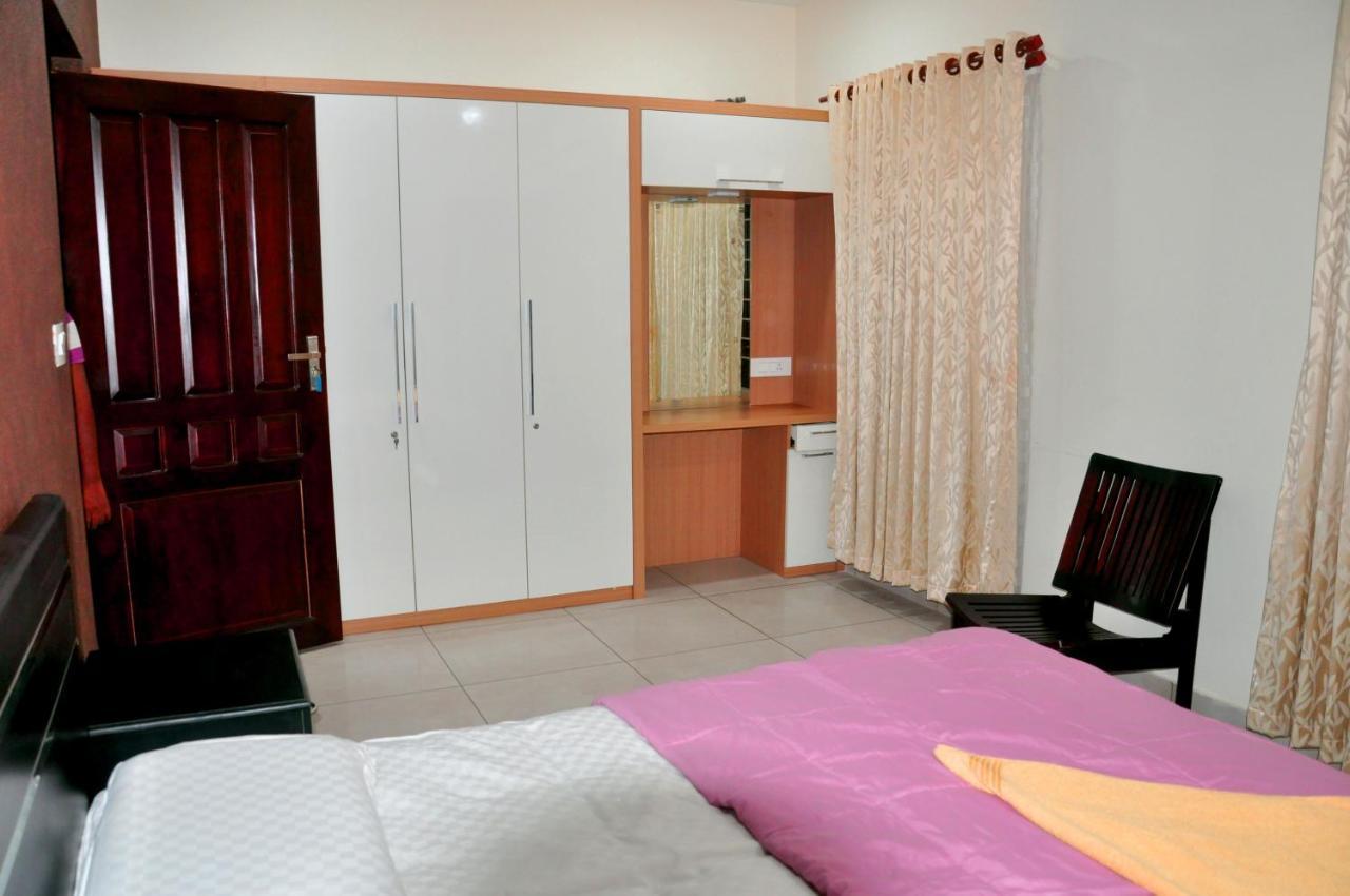 Baith Ul Kareem Apartment Kochi Екстериор снимка